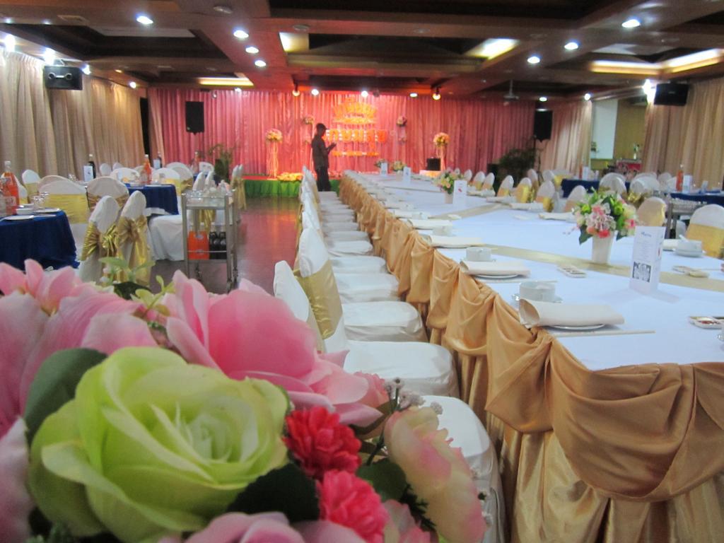 Lopburi Inn Hotel Екстериор снимка