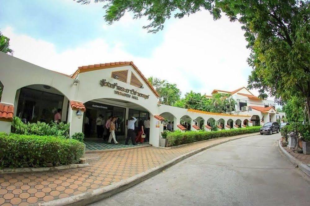 Lopburi Inn Hotel Екстериор снимка
